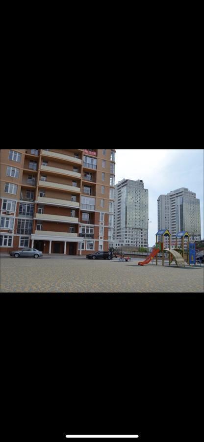 Apartment In Arсadia 2 Bedrooms Одеса Екстериор снимка