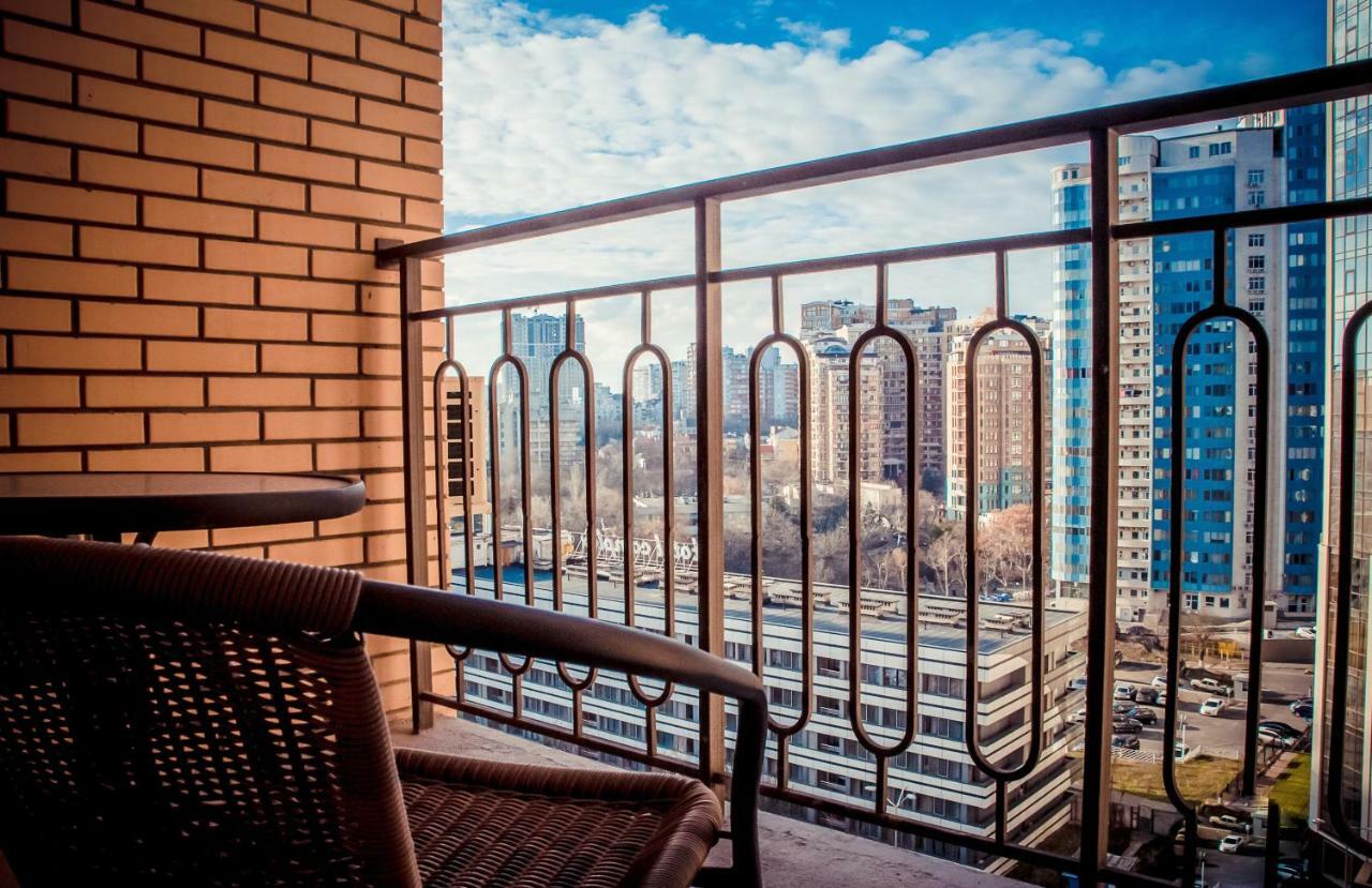 Apartment In Arсadia 2 Bedrooms Одеса Екстериор снимка
