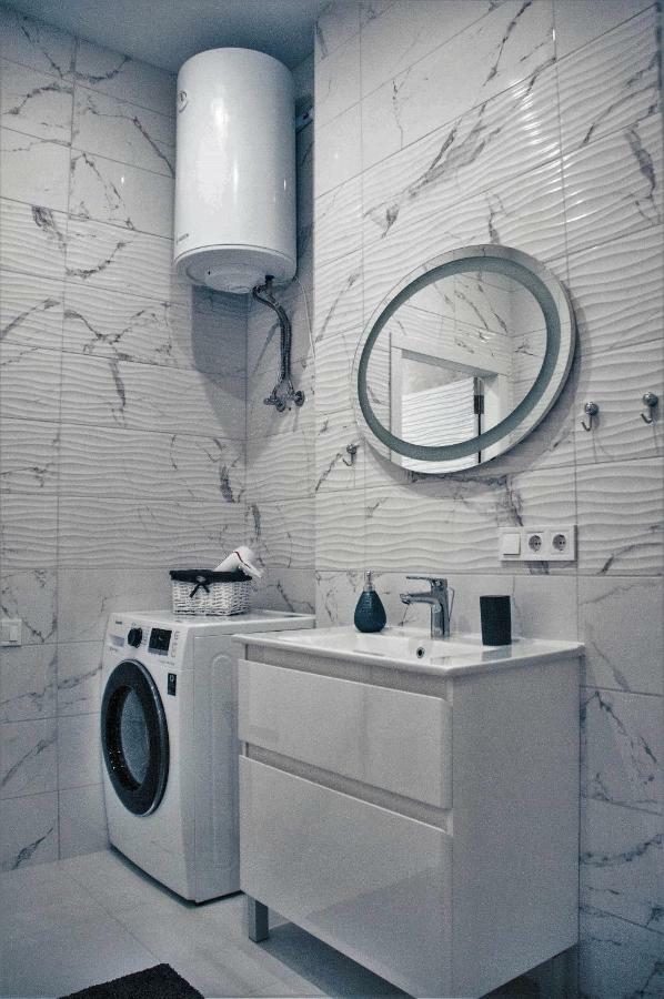 Apartment In Arсadia 2 Bedrooms Одеса Екстериор снимка